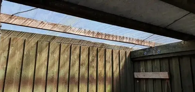 Lysindfald i carporten