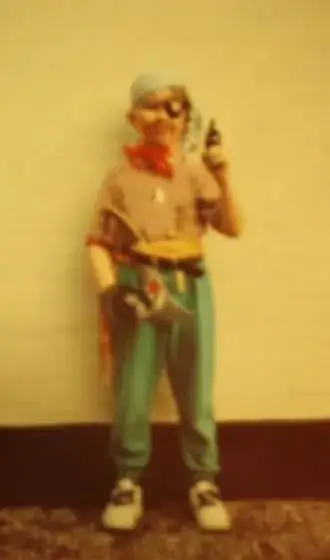 Mig som sørøver til fastelavn, 6 år gammel.