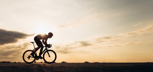 Cykel i Solnedgang